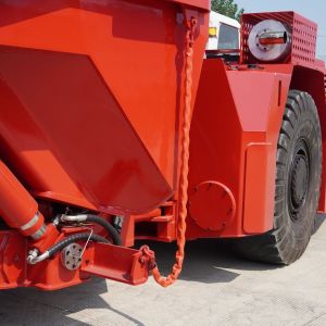 Mining Hauler Underground Haul Dump Truck with 30ton Load Capacity