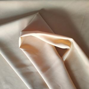 Direct Double Fold Packing Super Soft 100% Polyester Fabric Woven 32*150D for