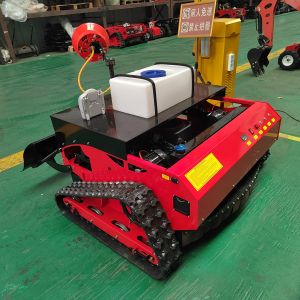 Remote Control Lawn Mower , Robotic Lawn Mower Four Wheel Drive