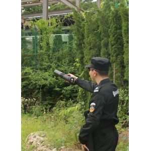 Easy Operation GPS Signal Jammer Flashlight With 10000LM Strong Lighting