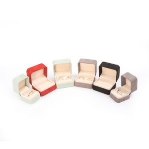 Quality Square Velvet Jewelry wedding ring Box customizable Jewellery Box packaging for sale