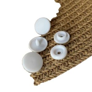Wholesale round shank covered plastic snap buttons with excellent service