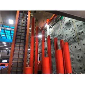 Easy Installation Kids Climbing Wall Customizable Multi Color