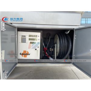 RHD Howo 8000L 10000L Diesel Tanker Truck With Censtar Dispenser