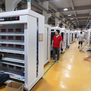 Maximum Power Point Tracking Solar Controller Burn-In Test Equipment with RS485