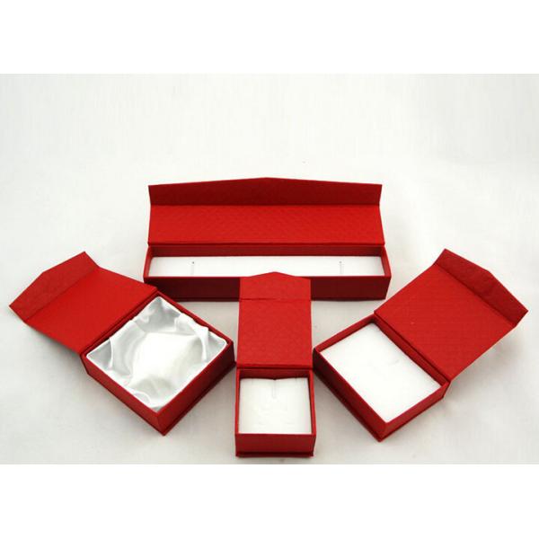 Buy Customize Hot! Magnetic Jewelry Gift Box Factory at wholesale prices