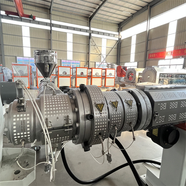 Water Cooling Gas Water Supply Pipe Manufacturing Equipment with 75kw Motor Power
