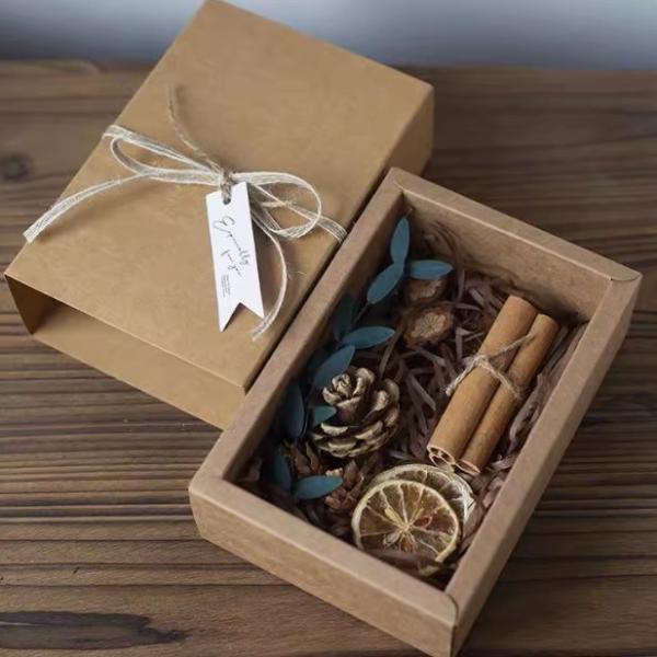 Valentine's Day jewelry boxes with Korean style design featuring long strip bows