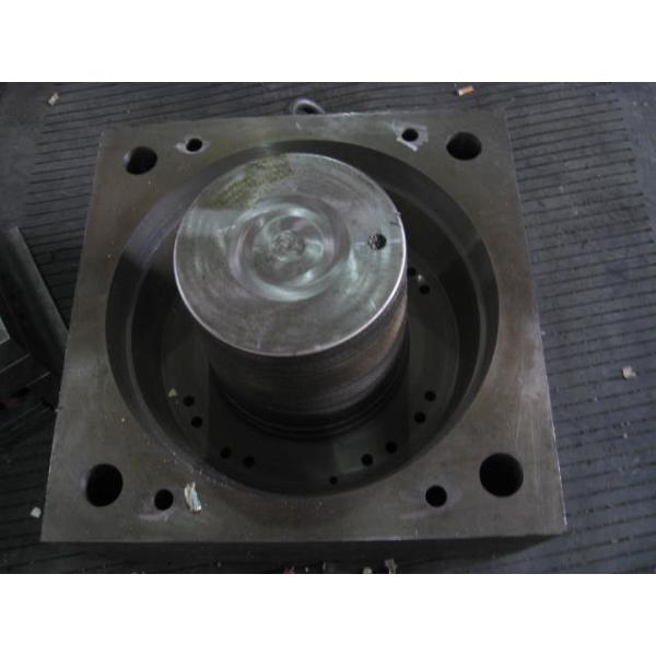 ISO9001 Approval Plastic Injection Molding Machine Low Noise With Human -