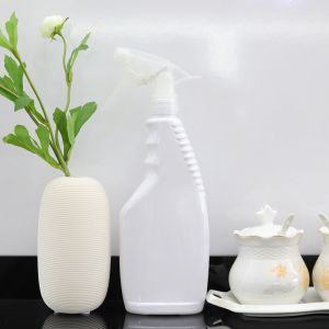 Clear Plastic Trigger Sprayer Bottle with Screen Printed Cosmetic Packaging