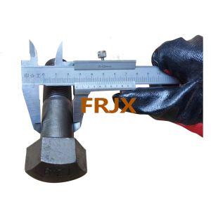 Forging Technique Excavator Track Pad Bolts For Quenching And Tempering