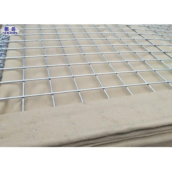 Welded Mesh Defensive Bastion Barriers 25 Years Life Duration Low Carbon Steel
