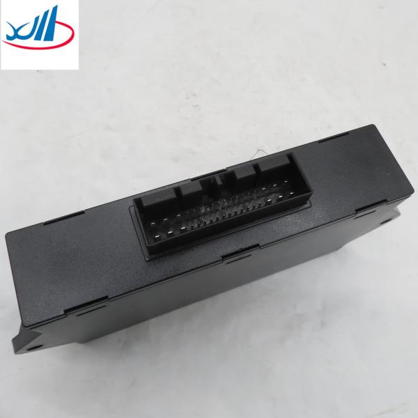 Howo Truck Parts Door Glass Electric Controller WG1664331070