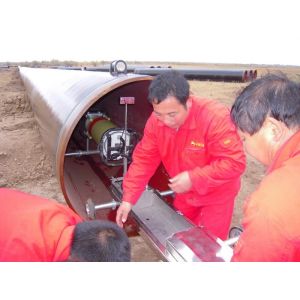 110V 220 V X-ray Pipeline NDT Crawler HXPC-100C With the Creeping Distance 2KM