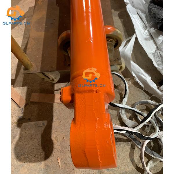 Buy EX550 Excavator Hydraulic Arm Cylinder 4309334 4354803 at wholesale prices