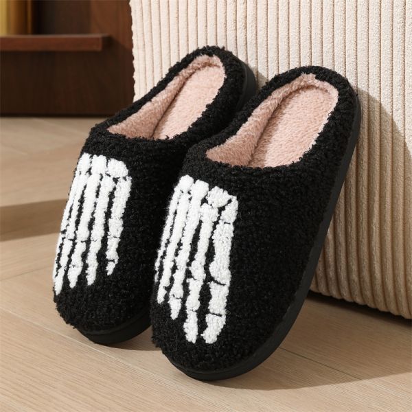 OEM Design Women's Indoor Slippers Holiday Halloween Pumpkin Slippers For Gifting