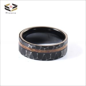 Trendy Vintage Whiskey Barrel Wood Inlay Black Hammered Tungsten Ring Wedding