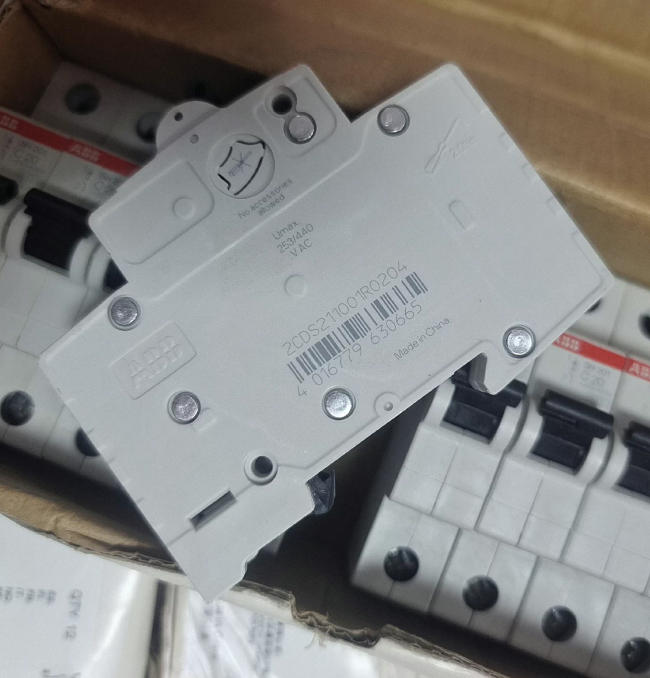 ABB SH201 Miniature Circuit Breaker MCB with 10 kA Breaking Capacity Compact