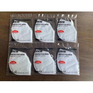 Quality Breathable Disposable KN95 Face Mask Non - Irritating Glass Fiber Free for sale