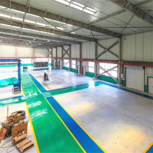 Customized C Section Steel Structure Workshop With Sandwich Panel Roof And Wall