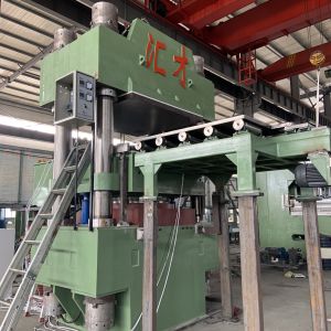Commissioning and Training 1200T Bridge Bearing Vulcanizing Press Machine for
