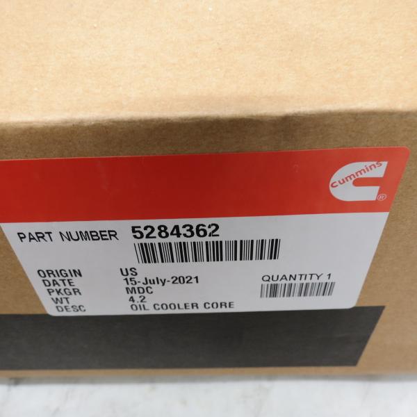 good performance 5284362 oil cooler core