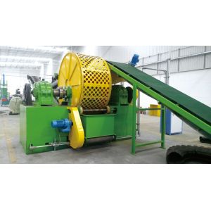 Quality Industrial Whole Tire Shredding Machine With Simple Structure for sale