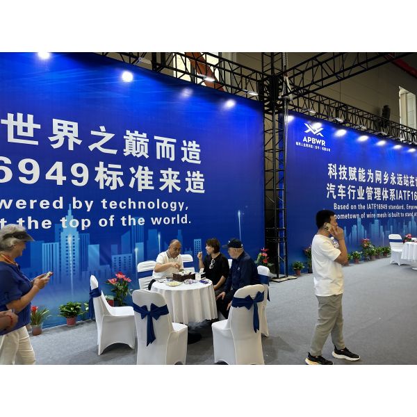 Full CNC Heavy Duty Weaving Wire Mesh Making Machine High Precision