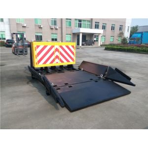 Honeycomb Aluminum Detachable Mobile Vehicle Barrier 1800KG Heavy Duty