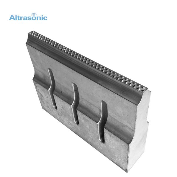 Buy 2600W CE Approved Ultrasonic Welding Titanium Horn 20kHz 2000W at wholesale prices