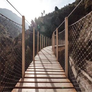 SS316 Woven Flexible Stainless Cable Mesh For Bird Aviary Zoo Enclosure Slope