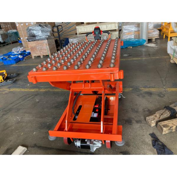 Scissor Automatic Braking Mobile Lift Tables 500kg With Integrated Pop Up Ball Transfer