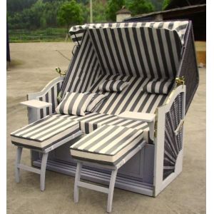 Outdoor Roofed Wicker Beach Chair
