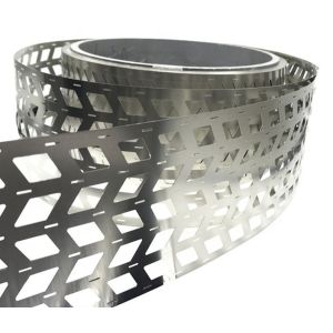 Quality Bright Weldability Hot Rolled Steel Strip With 11.5 W/m\u00b7K Thermal Conductivity for sale