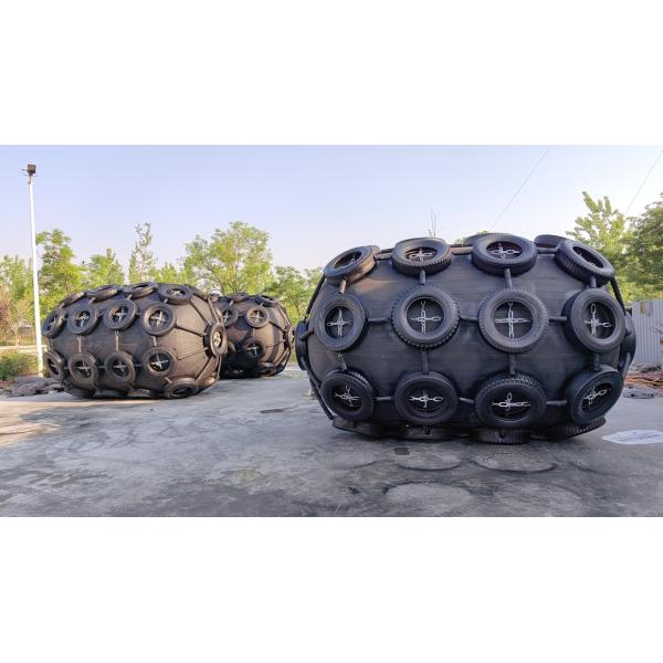 Floating Structure 2.0*3.5-2.5*4.0m ISO17357 Ship-to-Ship 50kpa/80kpa Pneumatic