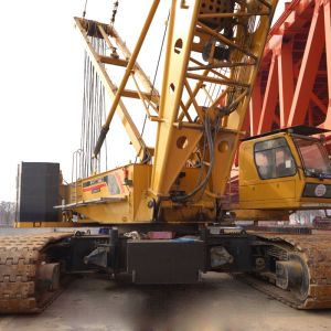 China Used Crawler Crane with 16-73m Main Boom Length 175/220kw/RPm Rated Power and 30% Maximum Gradeability on sale