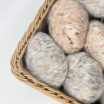 1/2.8NM Blending Cozy And Warm Air Yarn For Knitting Thermal Wear