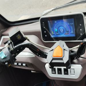 Easy Operation Passenger Gasoline Tricycle With Automatic Manual Clutch 3 Wheels