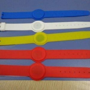 Smart Customized 13.56Mhz RFID NFC Silicone Wristband