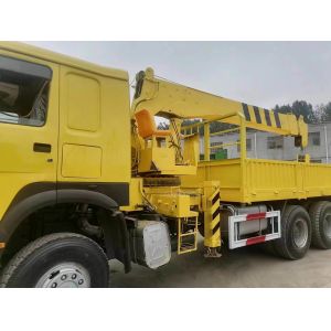 Sale Customized Sinotruck HOWO 6*4 Truck Mounted Crane with Customized