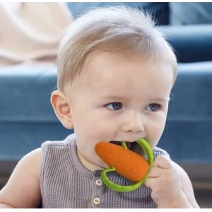 MHC Silicone Baby Teether , Carrot Children Silicone Toys Custom
