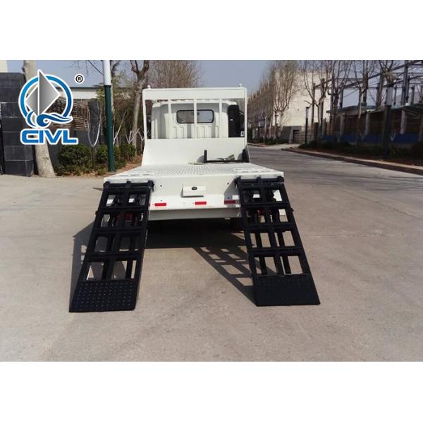 Flat Bed Diesel Engine Wrecker Tow Truck With Lifting Weight 465kgs , Loading 2tons