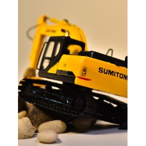 1:50 Scale Alloy Diecast Model SH210-6 Excavator Collectible Miniature Toy for