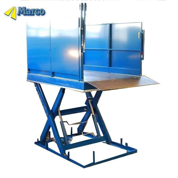 China Hydraulic Loading Dock Lift Table with Twin Boom Barrier Loading Flaps and Handrails Customization on sale China Hydraulic Loading Dock Lift Table with Twin Boom Barrier Loading Flaps and Handrails Customization on sale