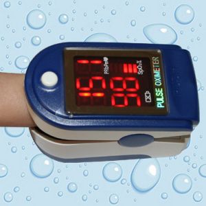 Mini Hand Held Finger Tip Pulse Oximeter for Babies