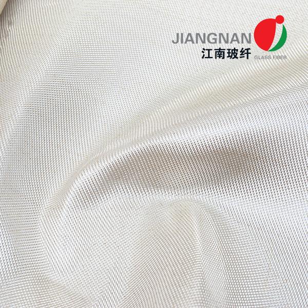 Buy Satin Weave Woven Fiberglass Cloth 0.8mm Fireproof Fiberglass Fabric at wholesale prices