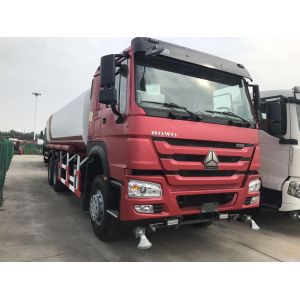 HOWO Sprayer Water Tank Truck 25m3 Capacity HW19710 Transmission
