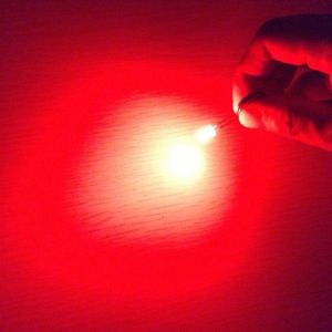 5mm LED Light Emitting Diode 620nm Red Color 12000mcd Round Head For Indicator