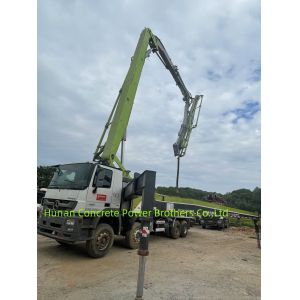 Actros 4141 Chassis Zoomlion 56 Meter Concrete Pump Truck with 44000kgs Load