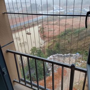 Customizable Balcony Safety Grill 316 Grade Steel Wire Structure